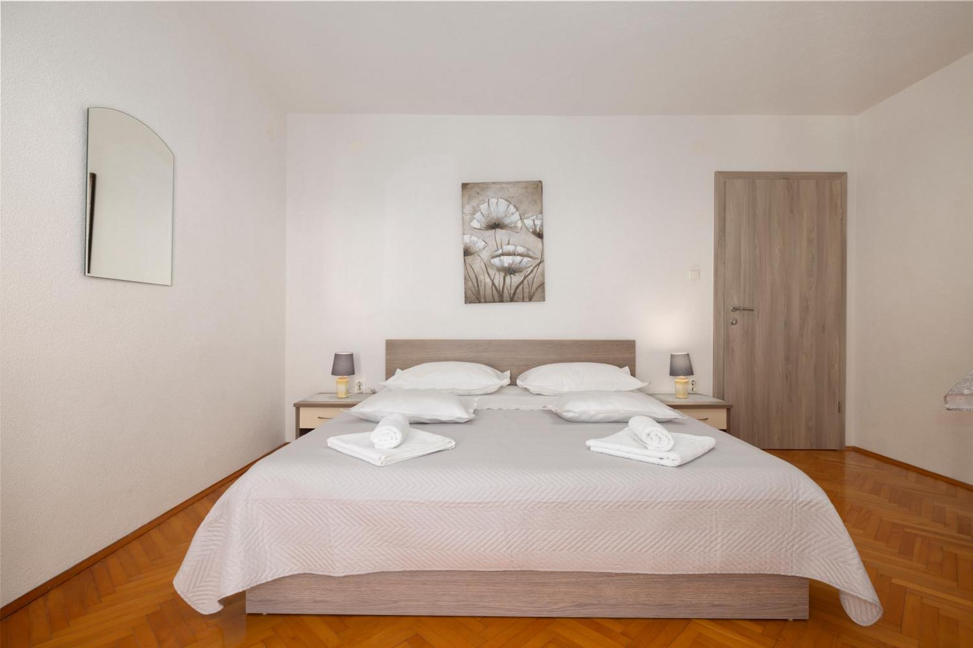 Apartmani Marta Tučepi Eksteriør bilde